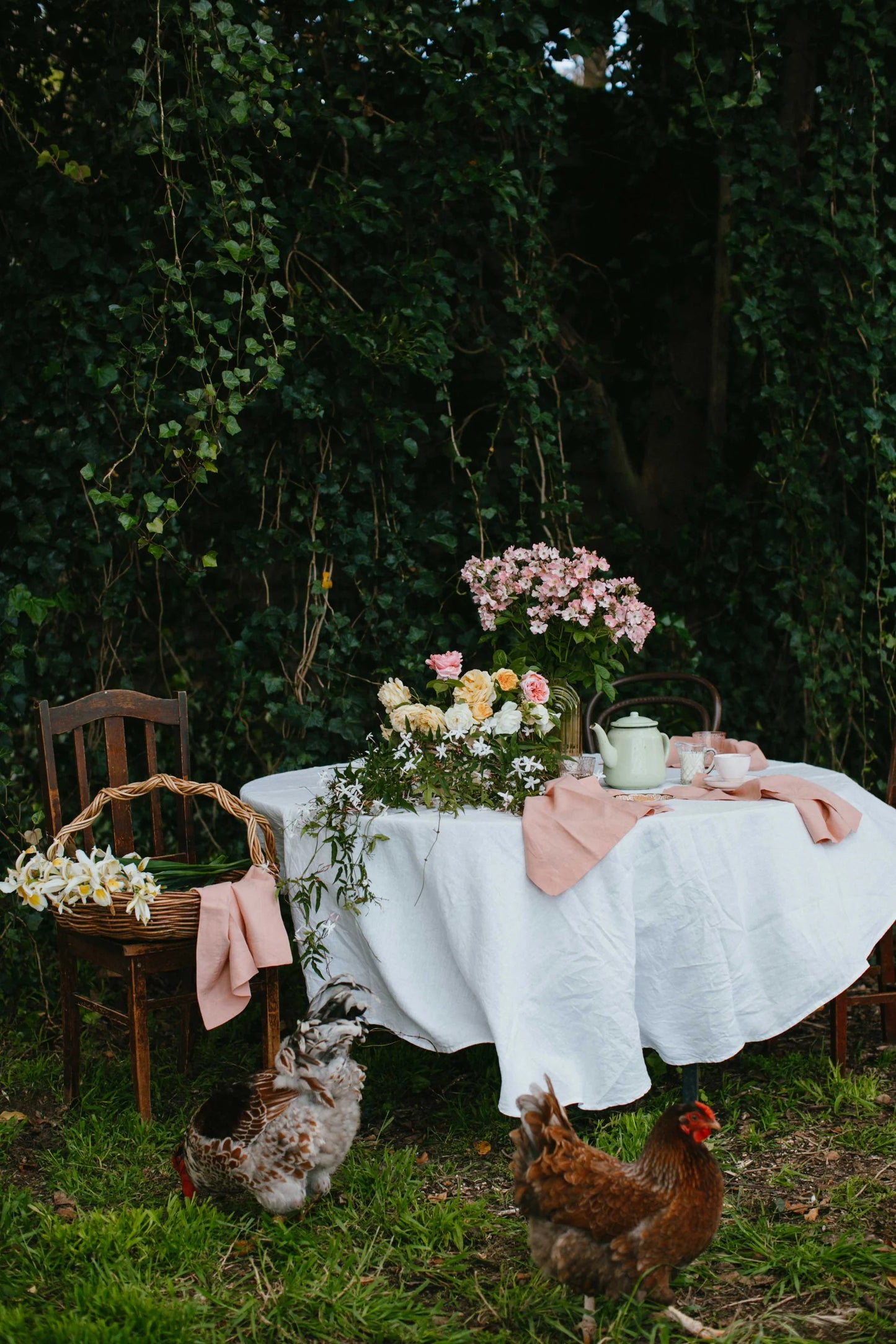 Long Lunch Linen - Brie White Linen Tablecloth