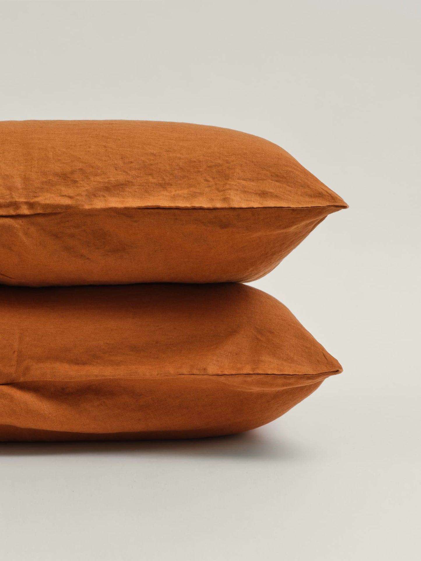 Standard Linen Pillowcases - Carlotta & Gee