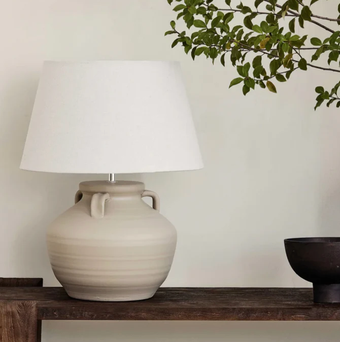 Lisbon Sand Table Lamp