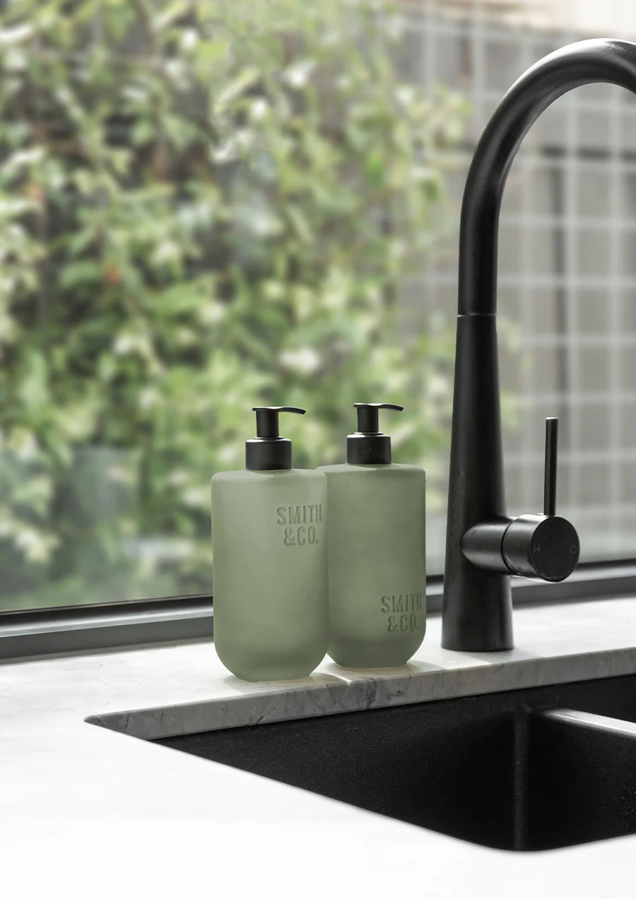 Smith & Co. Wash - Amber & Freesia
