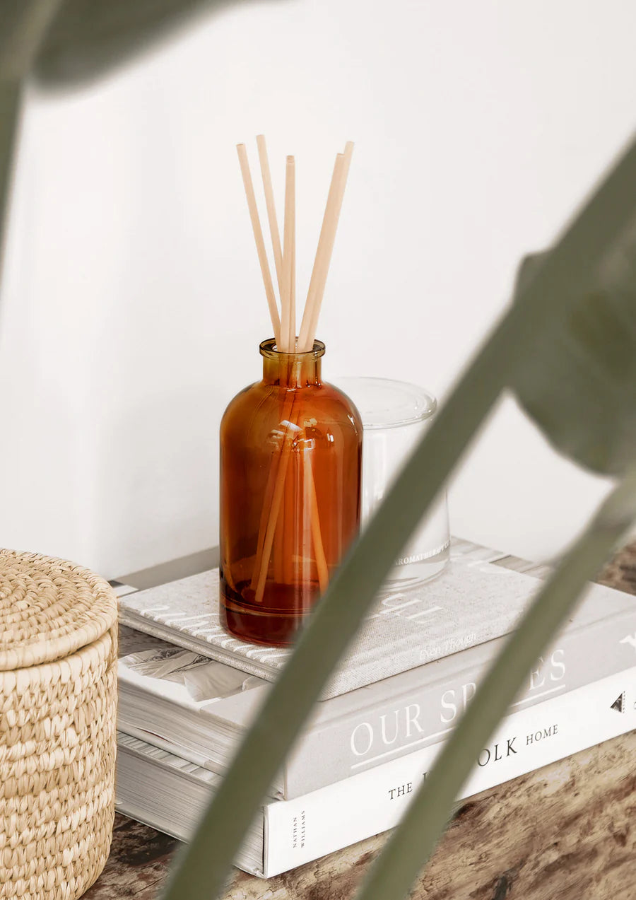 The Aromatherapy Co - Diffuser Unwind - Coconut & Water Flower