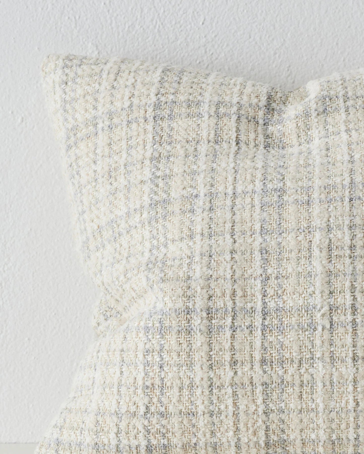Tripoli pearl cushion