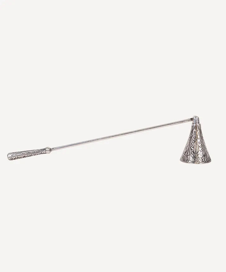 Les fleur candle snuffer