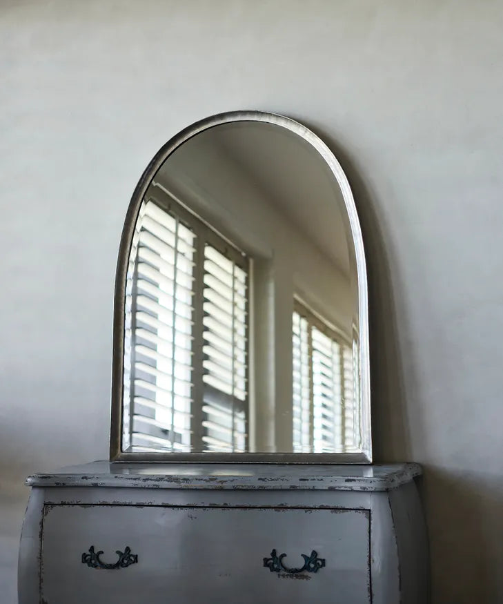 Josephine mirror