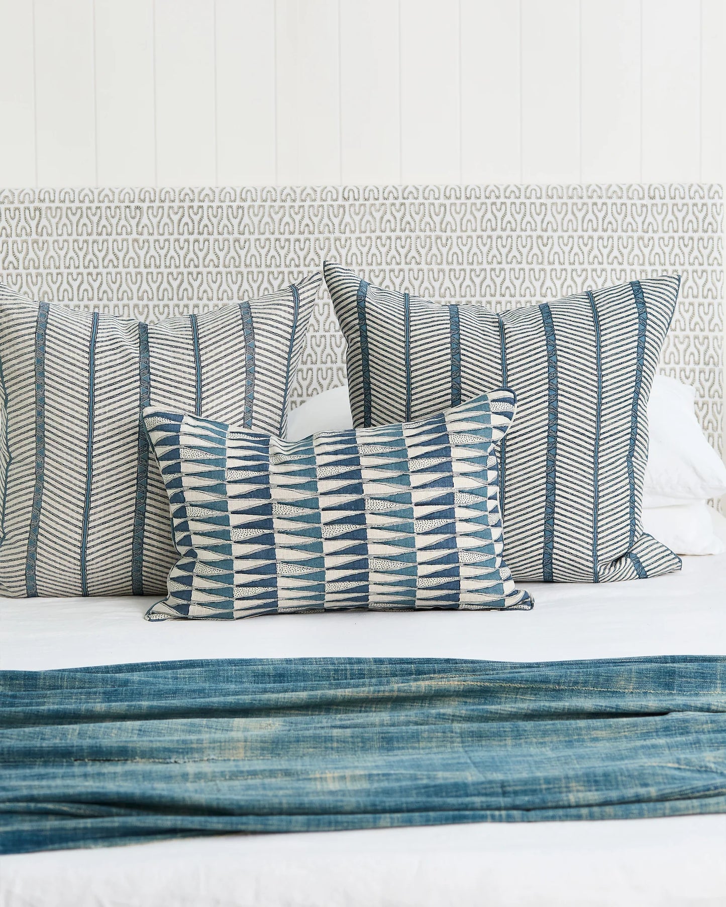 Zanzibar azure cushion
