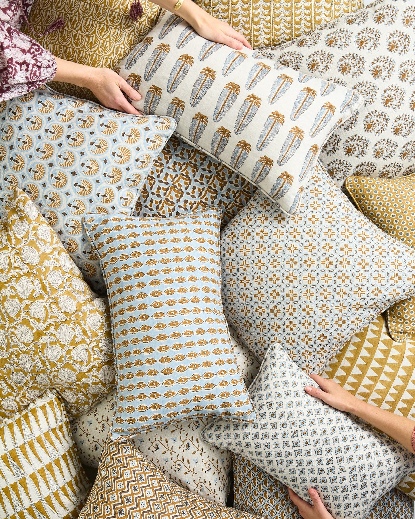 Akola Sahara Cushion