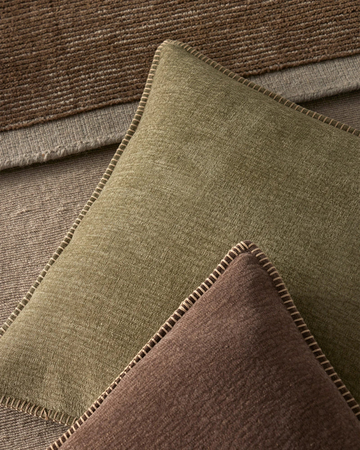Alba Cushion- Moss