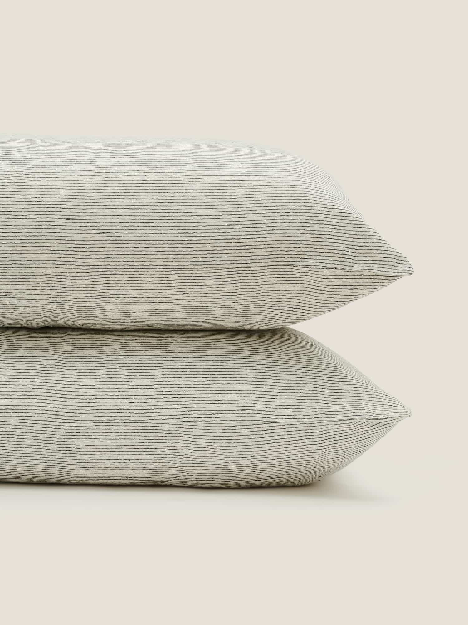 Standard Linen Pillowcases - Carlotta & Gee