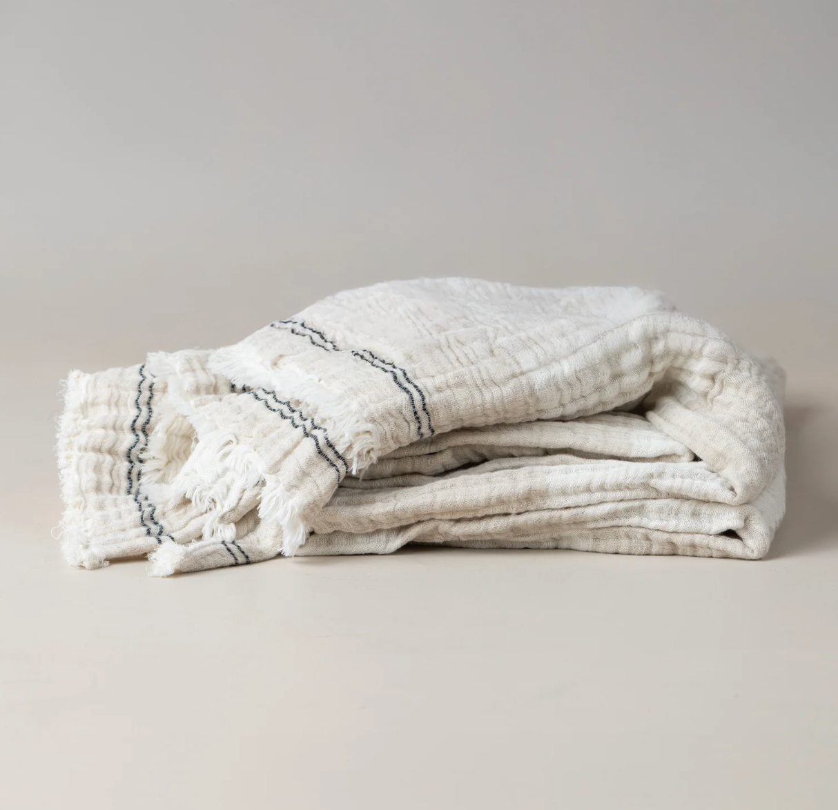 Enes Linen Bed Cover