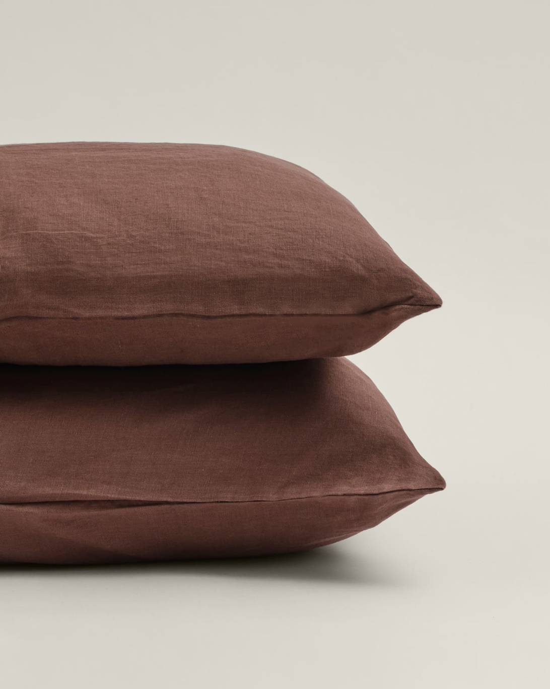 Standard Linen Pillowcases - Carlotta & Gee