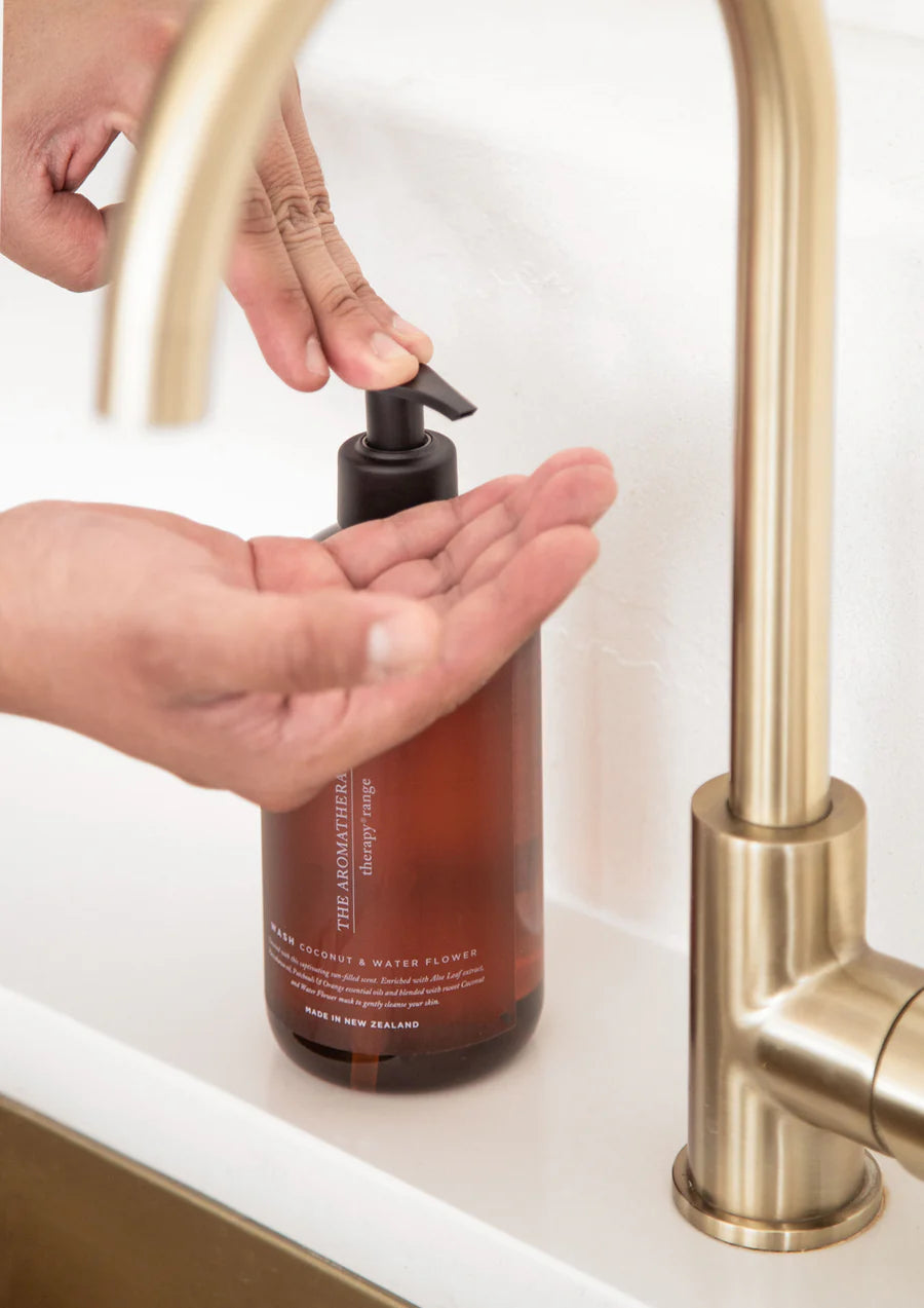 The Aromatherapy Co - Hand & Body Wash - Coconut & Water Flower