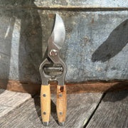 Secateurs ash handle