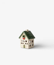 Nordgard Cottage With Wreath