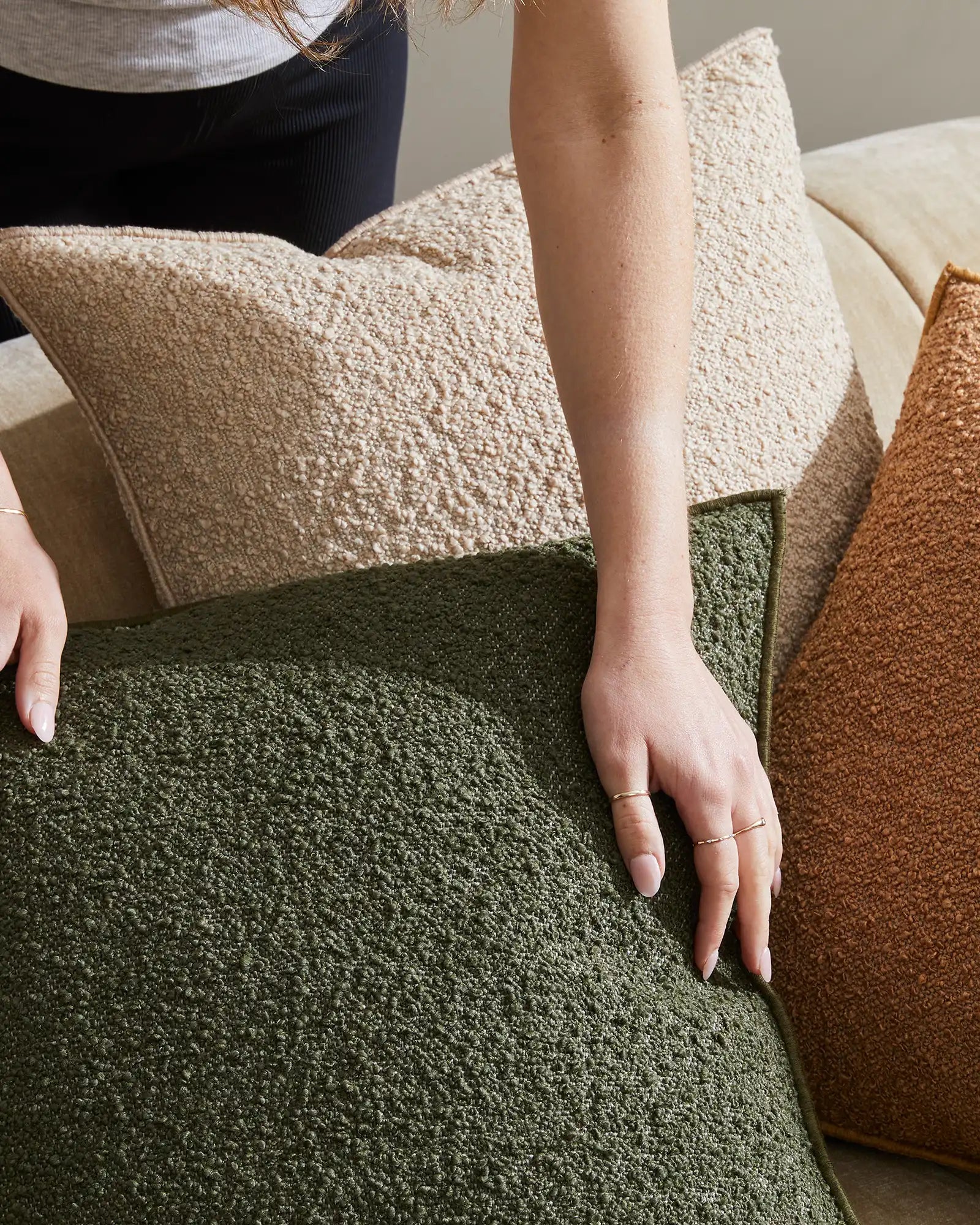 Alberto Olive Cushion