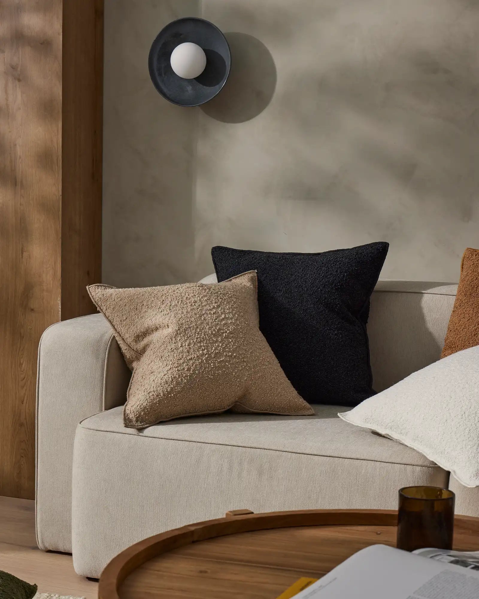 Alberto Nougat Cushion